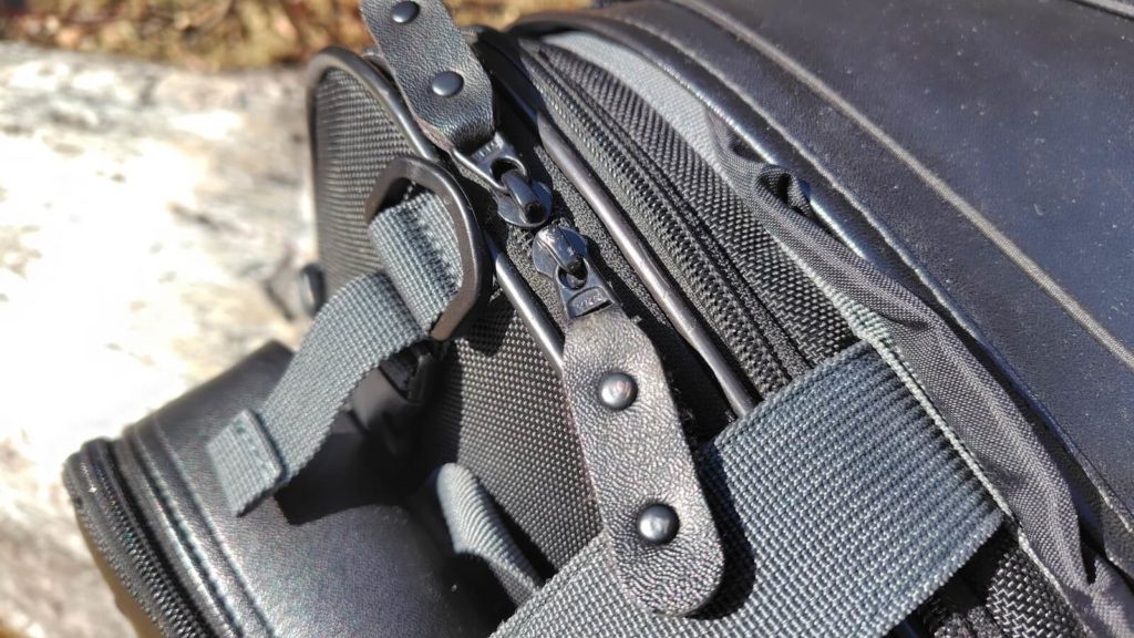 側面オープン用ジッパー