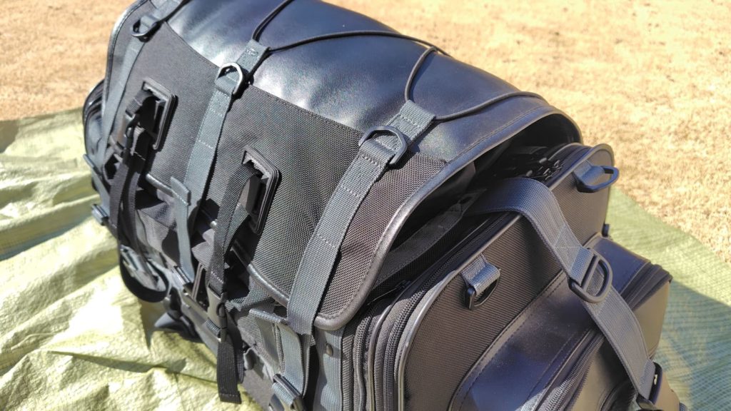 フラップを閉じた状態