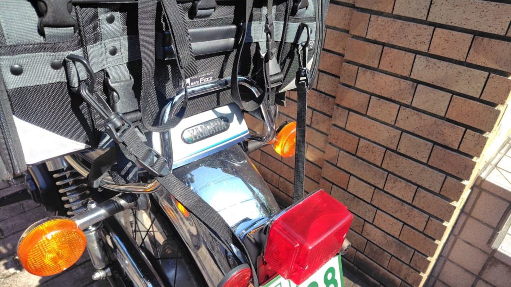 前ズレ防止ベルト