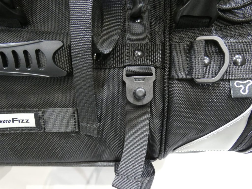 新型のバックル部分2