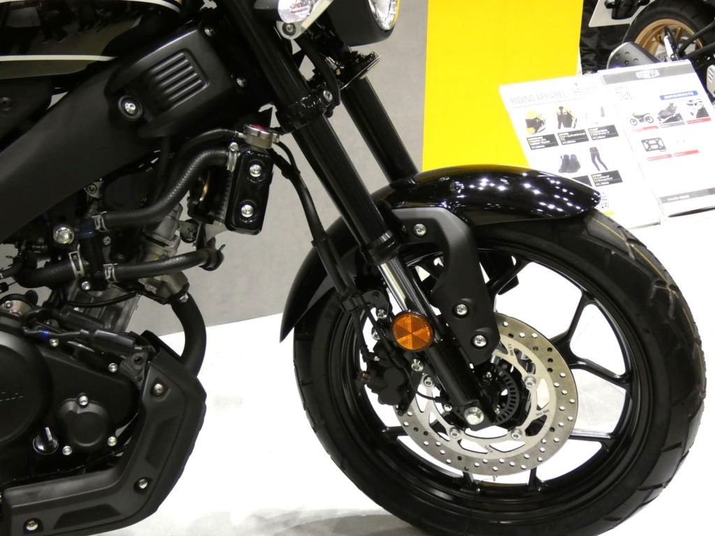 フロントフォーク